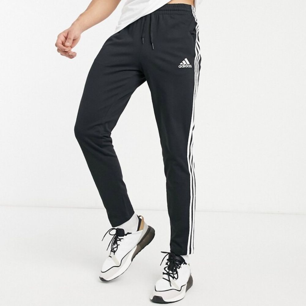 QUẦN ADIDAS NAM 3 SỌC ỐNG CÔN GẤU THẲNG SINGLE GK8995