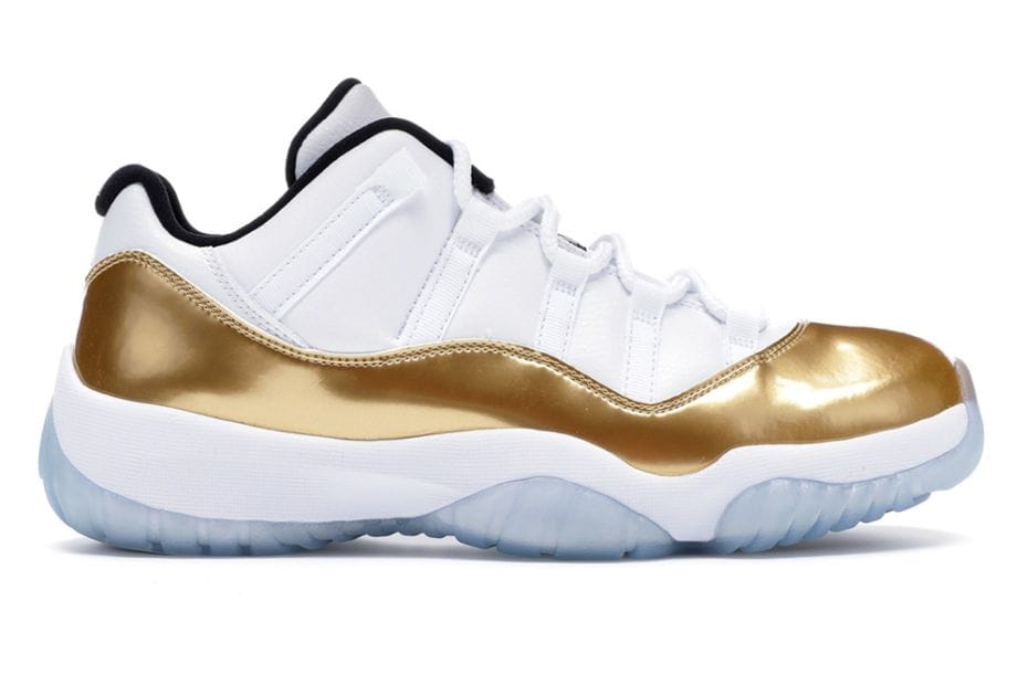 Giày Air Jordan 11 Low Closing Ceremony [528895 103]